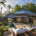 Constance Ephelia Seychelles - La piscine et cour intérieure d'une Beach Villa