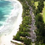Constance Lemuria Seychelles - Une vue aérienne des Junior & Senior Suites et Pool Villas