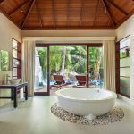Hilton Seychelles Labriz - La salle de bains d'une Sanctuary Pool Villa