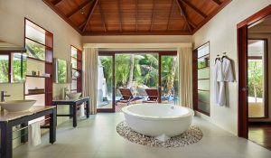 Hilton Seychelles Labriz - La salle de bains d'une Sanctuary Pool Villa