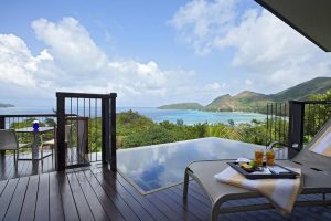 Raffles Seychelles - La terrasse d'une Ocean View Pool Villa