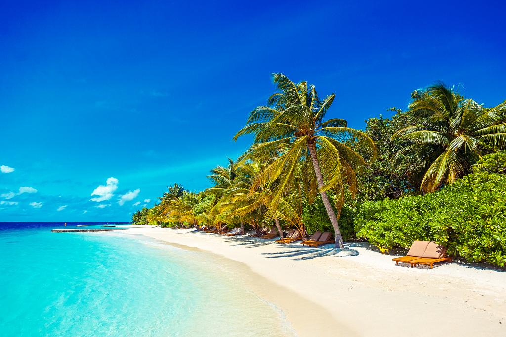 La plage principale du Lily Beach