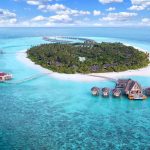 Anantara Kihavah Maldives Villas - Vue aérienne de l'île et du spa