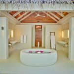 Kandolhu Island Maldives - Jacuzzi Beach Villa