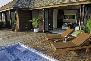 Lily Beach Resort & Spa - La terrasse d'une Deluxe Water Villa