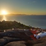 Coucher de soleil sur l'océan et cocktails au Six Senses Zil Pasyon aux Seychelles
