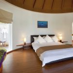 Kuramathi Island Resort, Maldives - La chambre d'une Superior Beach Villa avec Jacuzzi