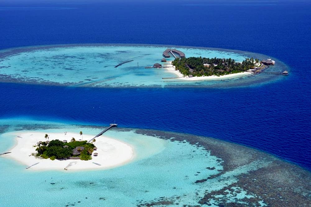 Maafushivaru vue aérienne de l'île