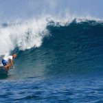 AYADA Maldives - Séance de surf à côté de l'île