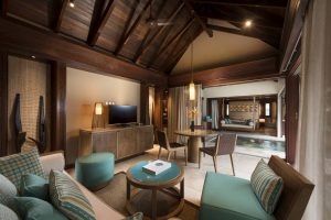 Constance Ephelia Seychelles - le salon d'une Family Beach Villa