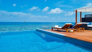 W Maldives - La piscine d'une Fabulous Overwater Oasis