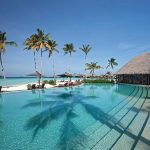 Constance Halaveli Maldives - Vue de la piscine principale