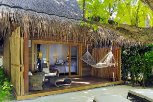 Constance Moofushi Maldives - L'extérieur d'une Beach Villa