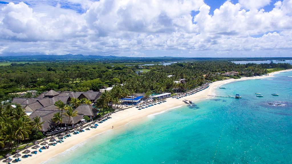 Constance Belle Mare Plage - La plage et le lagon