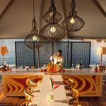 Constance Prince Maurice - le comptoir Floating Bar du Restaurant Barachois