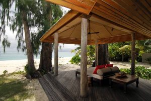 Denis Island Private Seychelles - Le patio de la Beach Villa