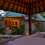 Denis Island Private Seychelles - Une pagode de massage et salle de bains d'une Beachfront Cottage Spa