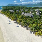 Dinarobin Beachcomber Golf Resort & Spa - Vue aérienne de la plage